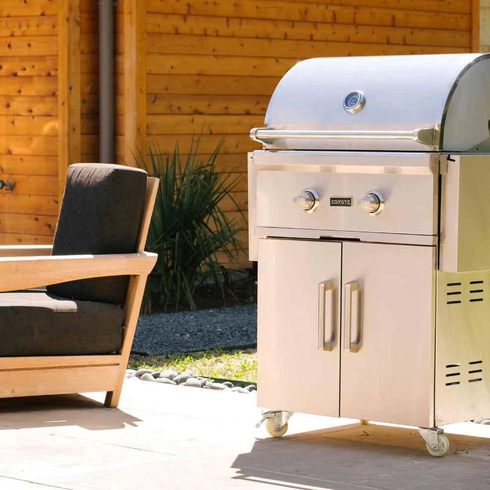 Coyote C-Series 28-Inch 2-Burner Propane Gas Grill - C1C28LP-FS