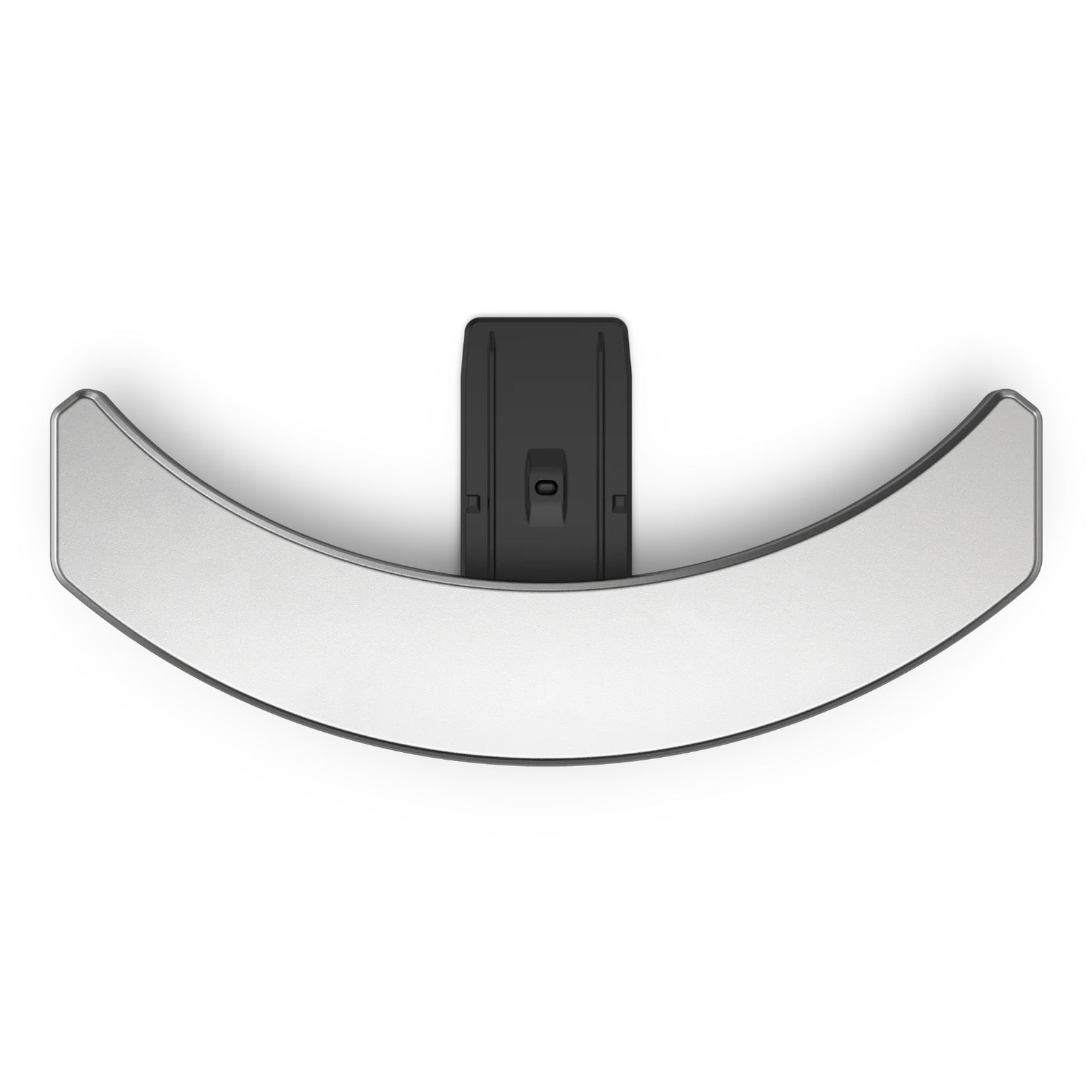 Gozney Arc XL Mantel on a white background