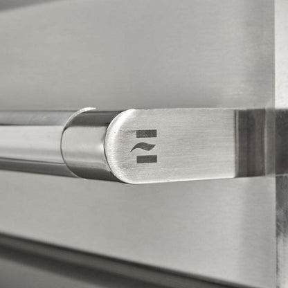 Coyote SL Series Grills handle and coyote logo