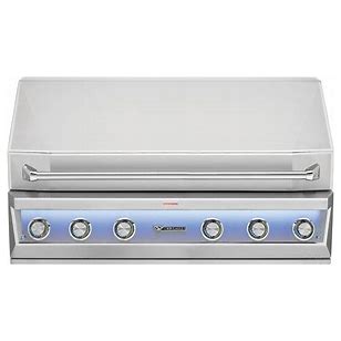  Built-in Twin Eagles Eagle One Grill, featuring control knobs and a closed lid, displayed against a white background.
