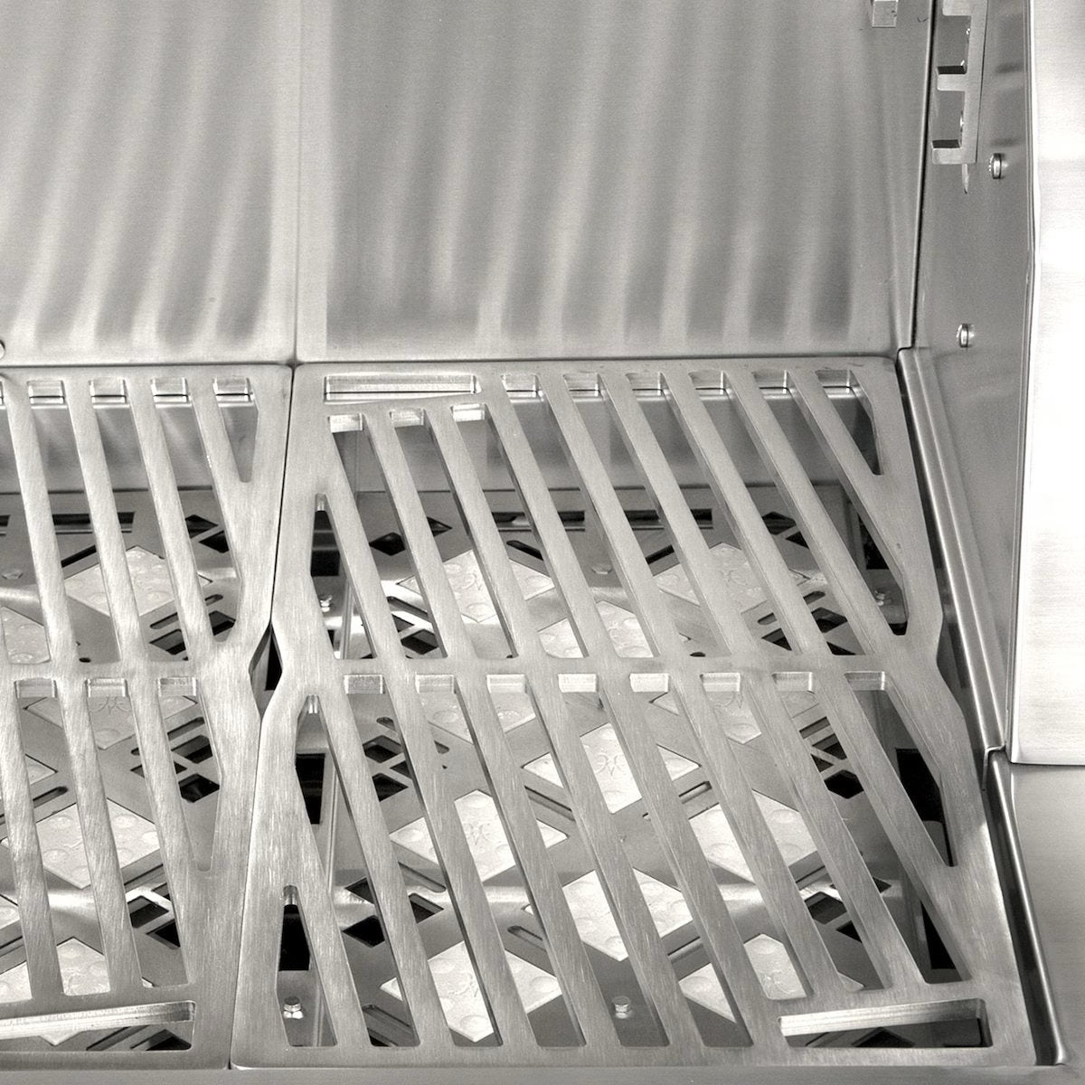 Hestan 30" Built In Gas Grill Laser Cut Grates