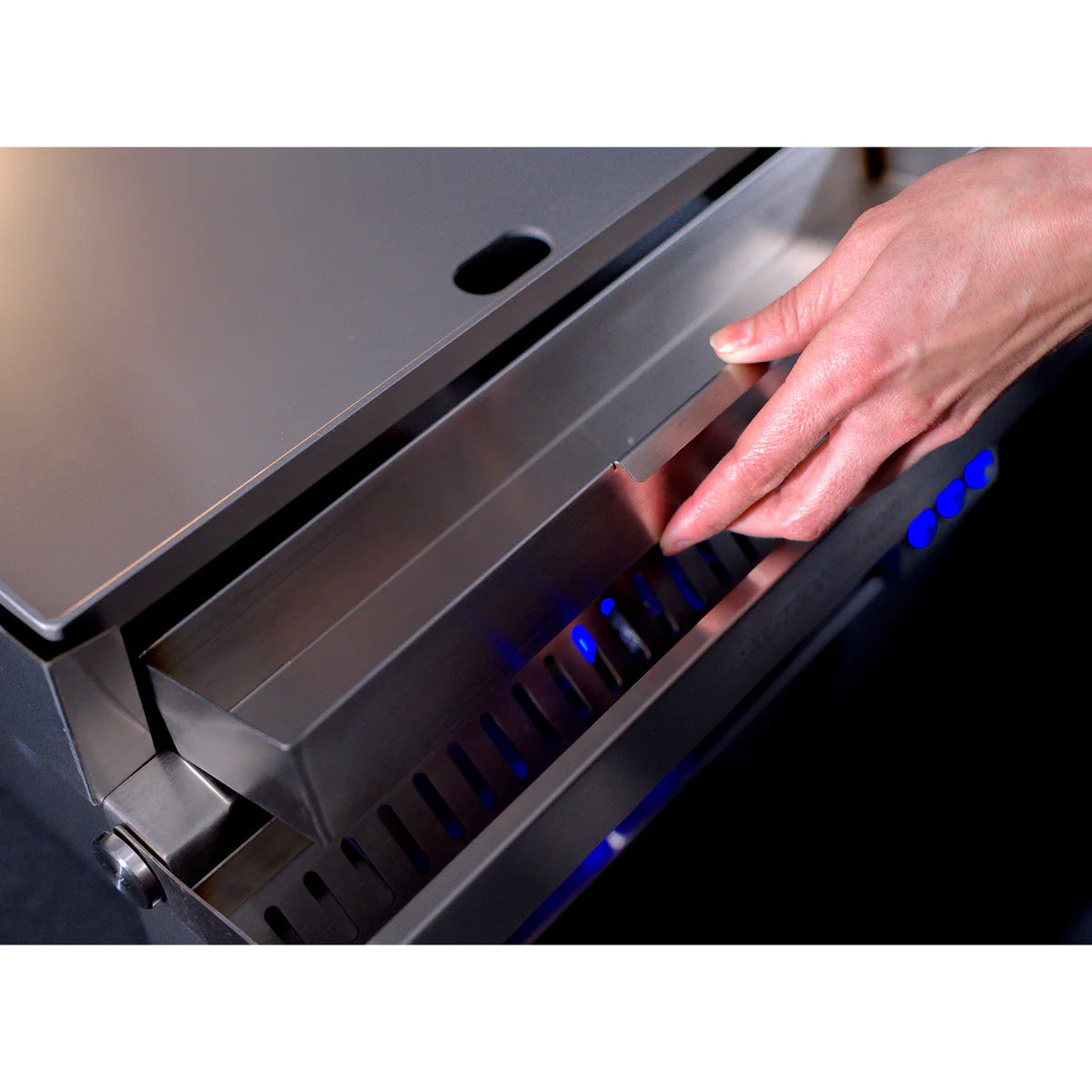 Le Griddle Pro Series 40 Gas Griddle grease tray