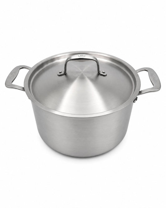 Made In 8 Qt Stainless Clad Stock Pot With Lid on a white background